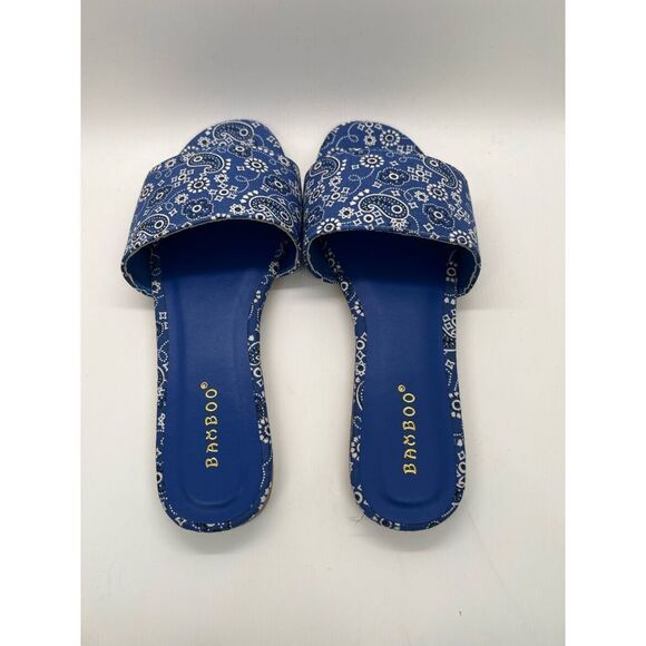 Bamboo Women's Zest-16 Blue Bandana Print Flat Sandals Size 8.5 New - Picture 5 of 7